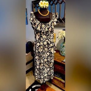 Beautiful show your curves Dress